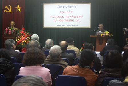 Vân Long – 60 năm thơ từ Ngõ Tràng An